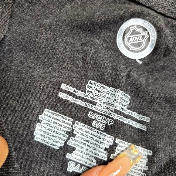 NHL LA Kings Gray Woman's T-Shirt - Picture 3 of 3